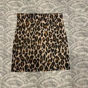 Boohoo leopard print skirt